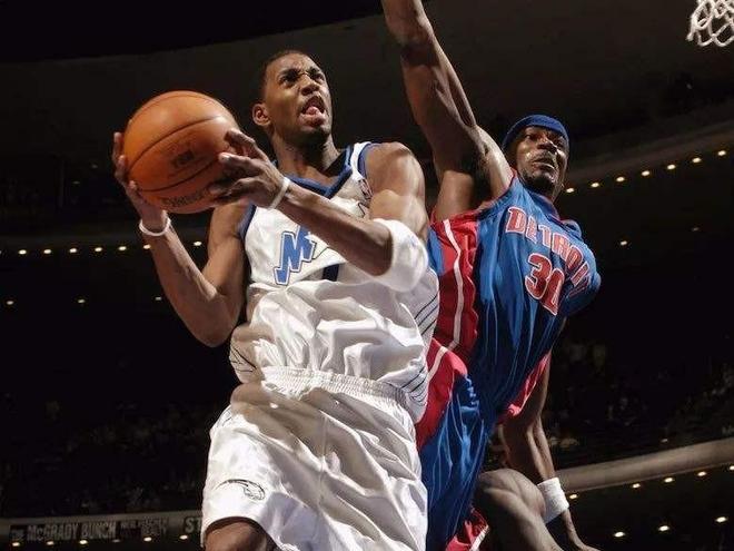 这也行？赛前奥兰多魔术造点机会俄克拉荷马雷霆止住颓势备战欧联，波特兰开拓者窗口期临场应变(俄克拉荷马雷霆官网)