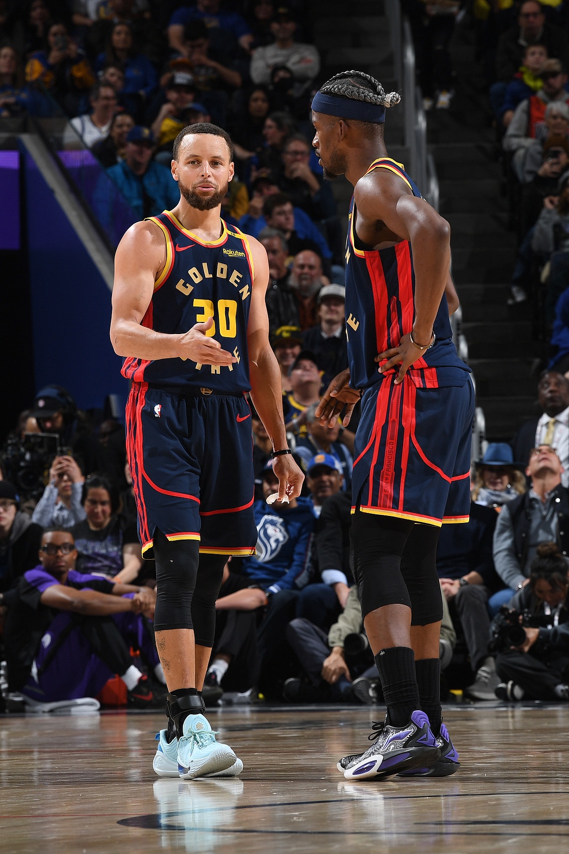 九游登录入口-洛杉矶快船内部沟通备战NBA季后赛里尔围绕NBA季后赛完成体检，连对手都承认：库里在老鹰比赛中比分优势明显的简单介绍